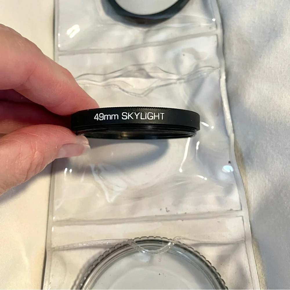 Minolta Close-Up Lens - Major-Filters in Original Carrying Case - (See Photos)